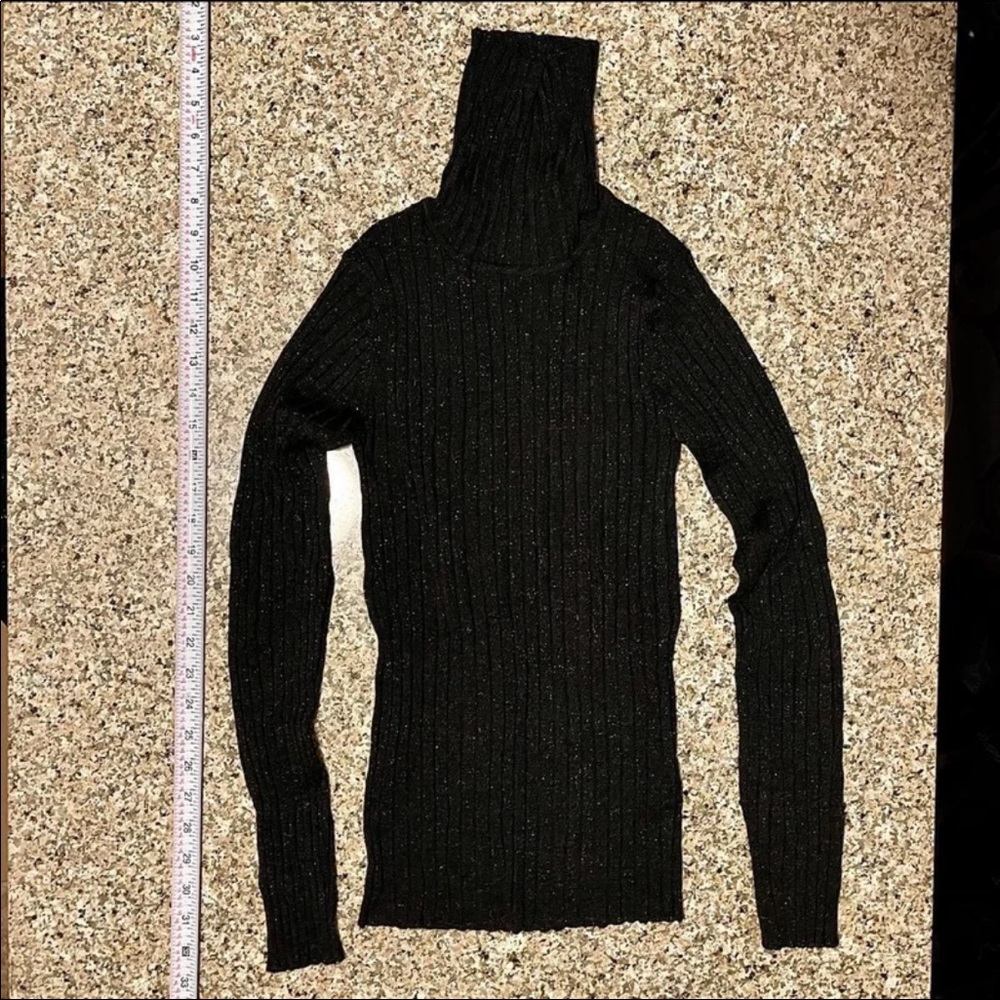 ❤️NWOT Black Sparkle Turtleneck Sweater XS